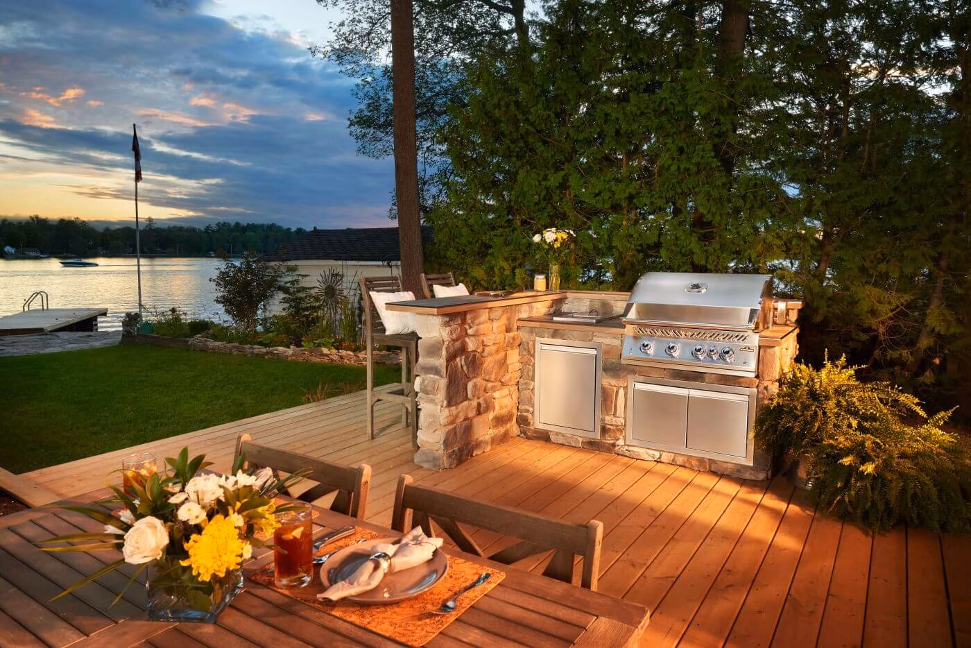 Built-In 700 Series 32 with Infrared Rear Burner - view 6